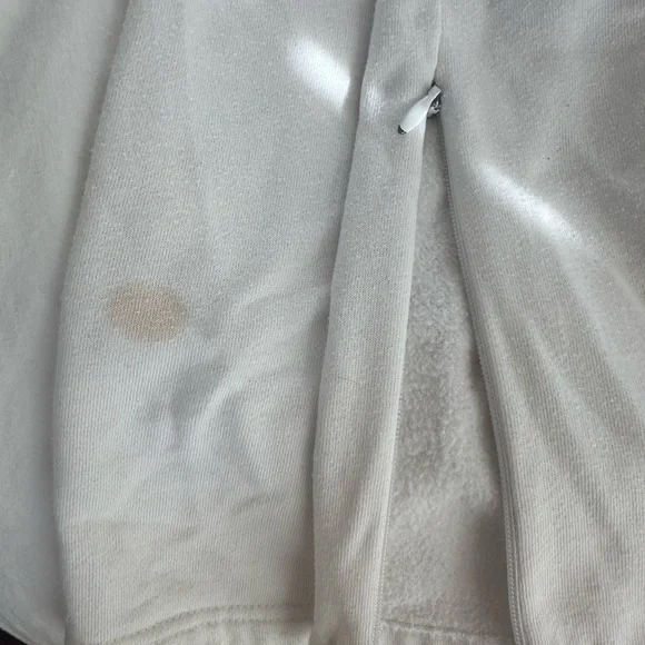 Juicy Couture White Set with Multicolor Stripes - Picture 10 of 11